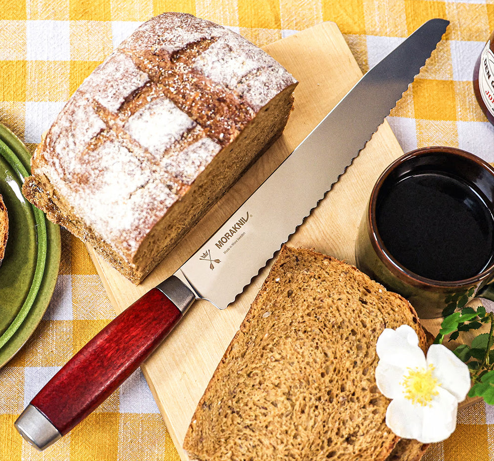 Bread knife