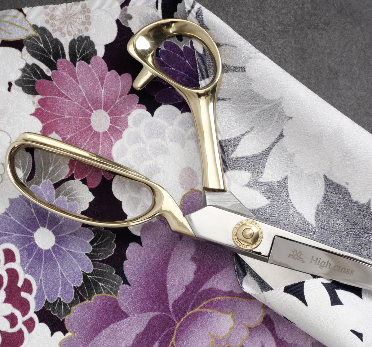 Tailor's shears